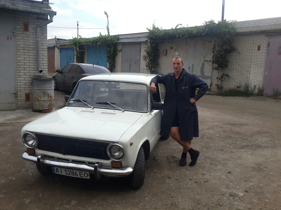 Млинець, була нормальна машина, взяв і зіпсував =D