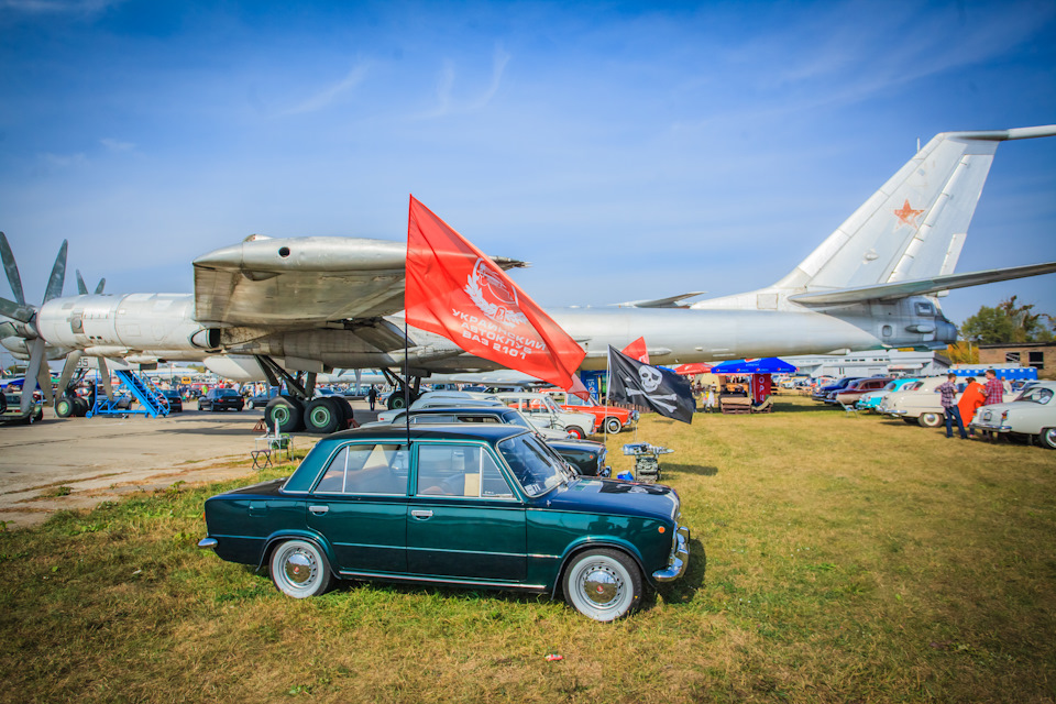 Фестиваль Old Car Land 3