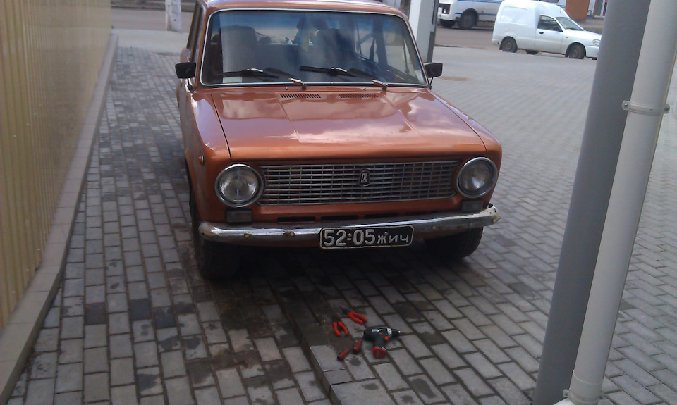 Маля вже в окулярах! 3