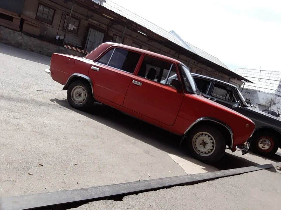 Білі тапки=)