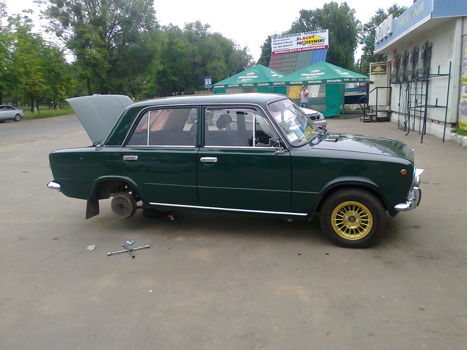 Нові тапочки вже на авто =) 2