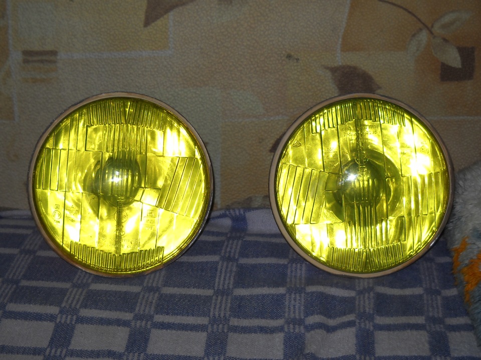 Жовті очі 1