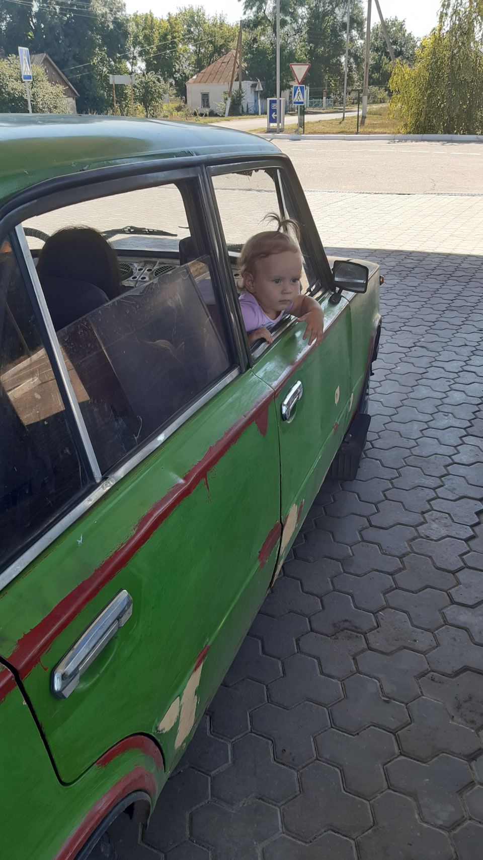 Ездит чертовка… 3