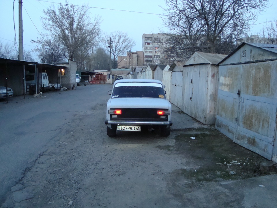наклейка) 1