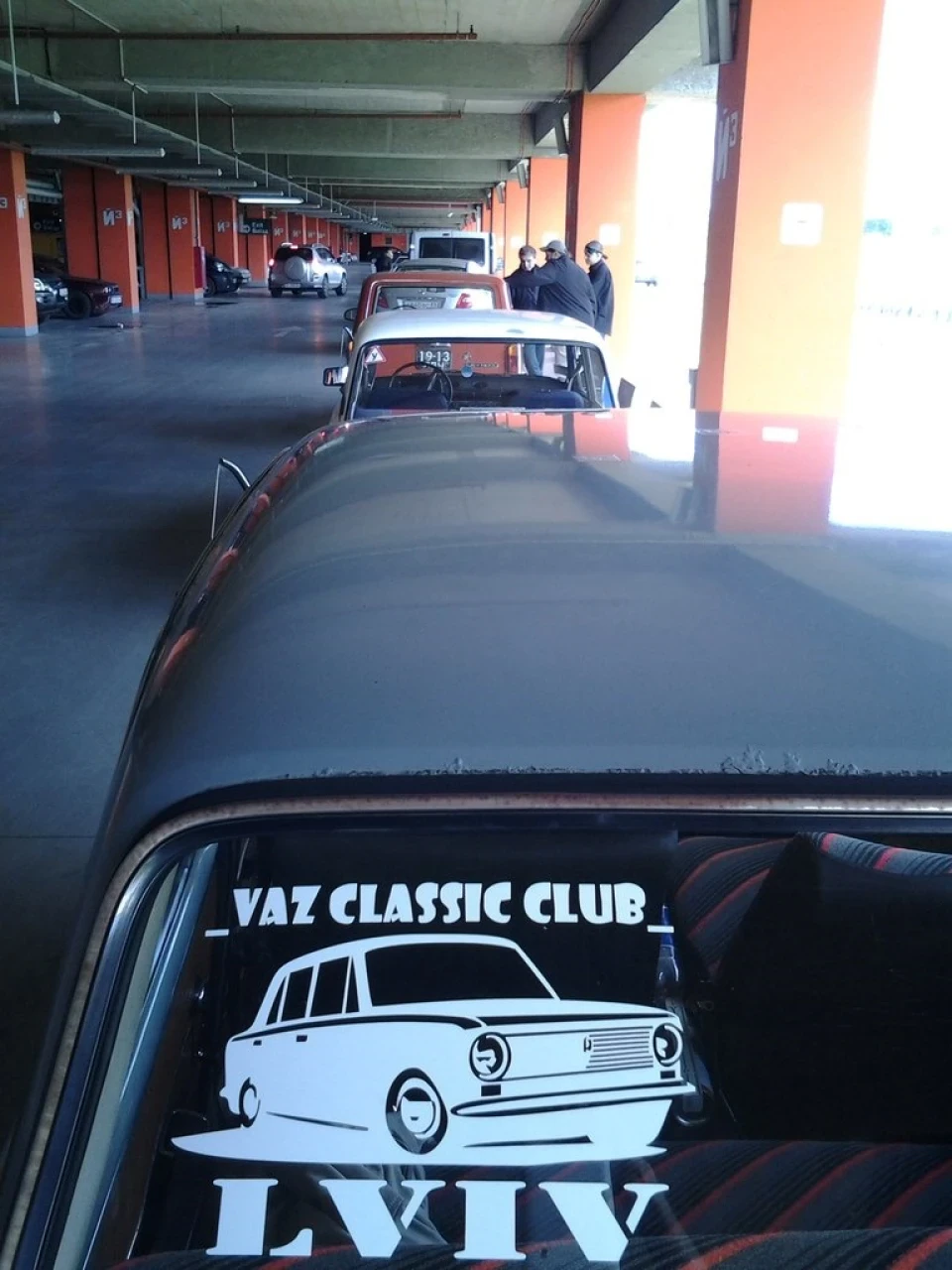 Зліт у Львові _Vaz Classic Club_ та Low Club