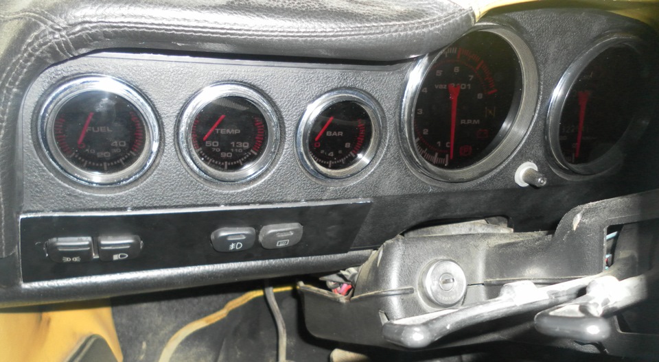 Пластикові шкали в стилі AutoGauge 2