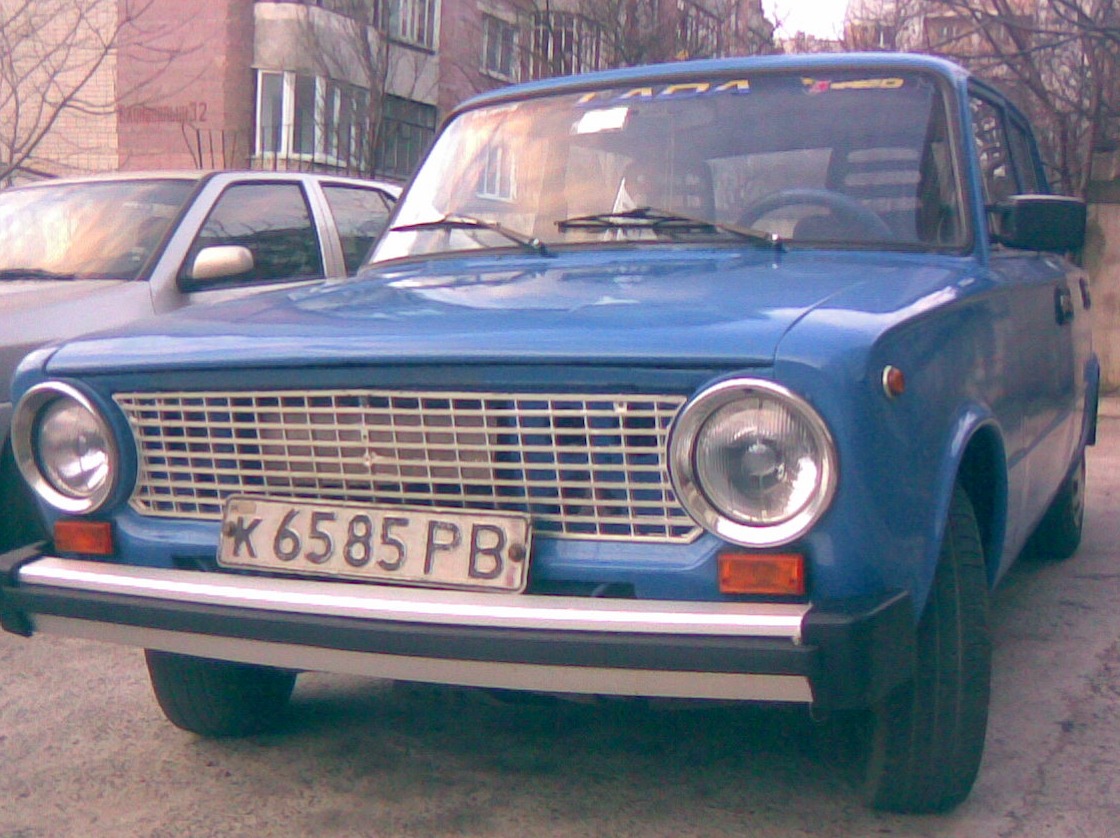Бампер від ВАЗ 2105 2