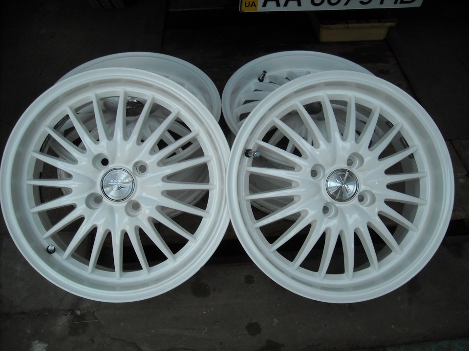 Прикупився League LG152 R15 4