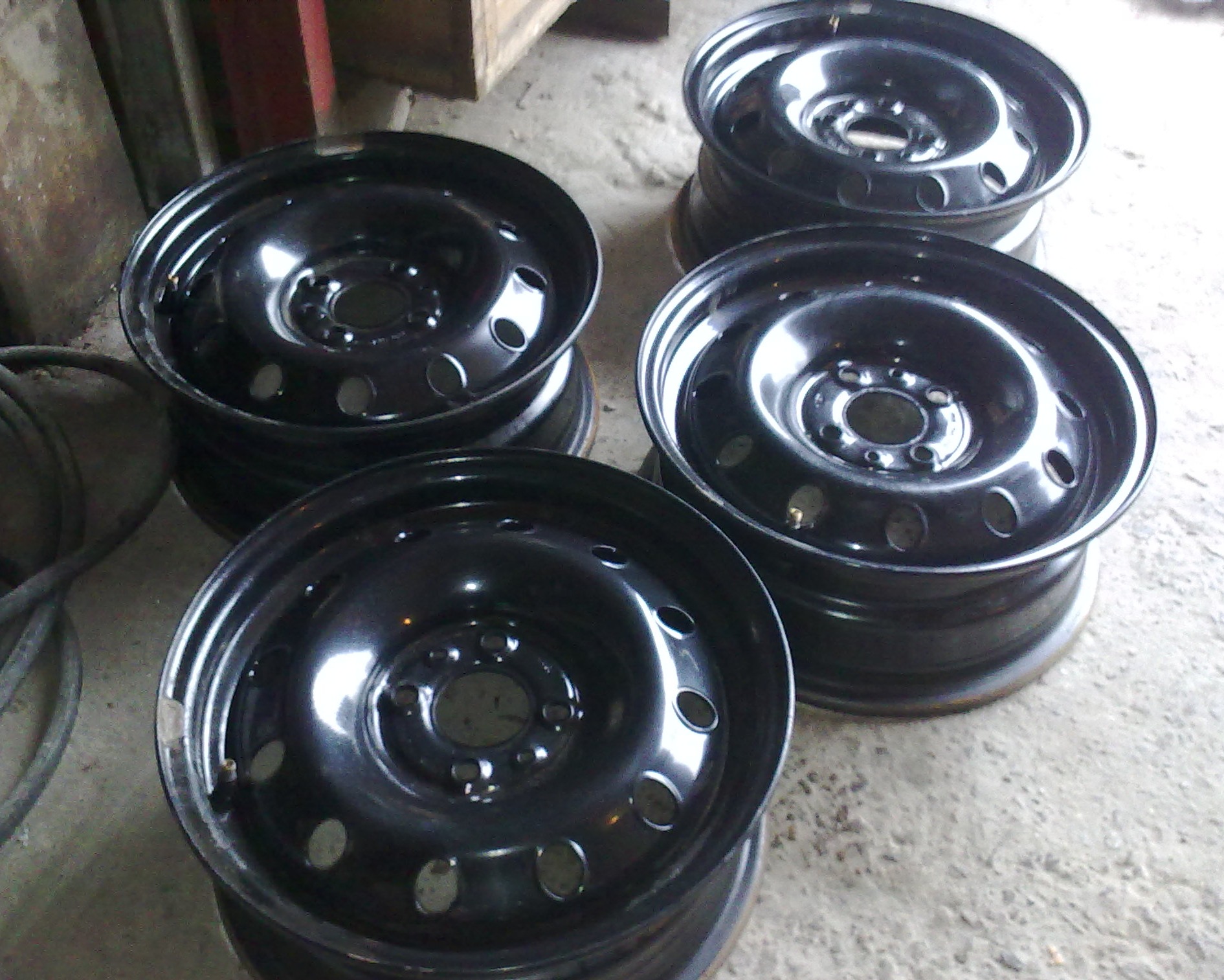 Продам штампи R14 2
