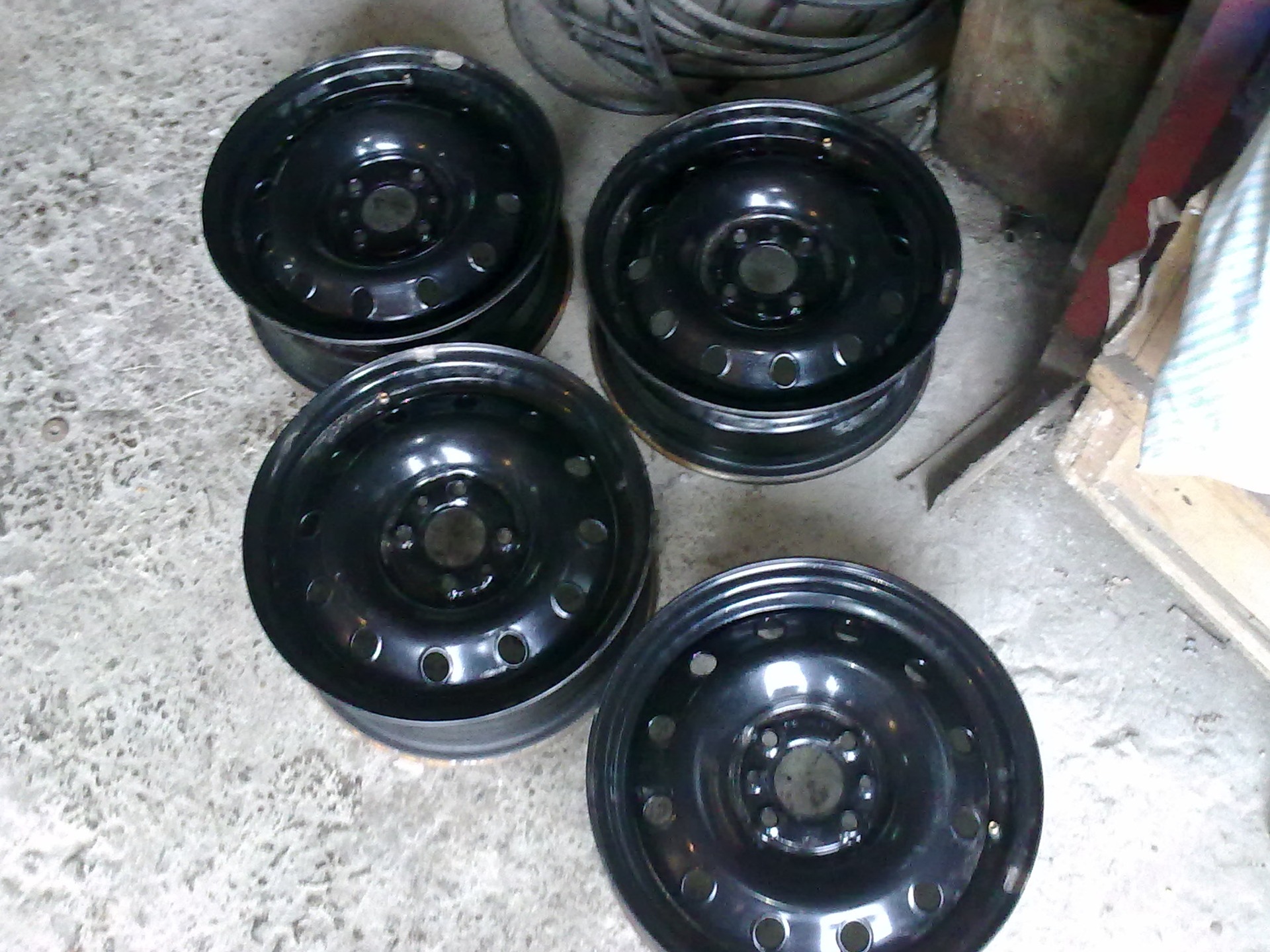 Продам штампи R14 1