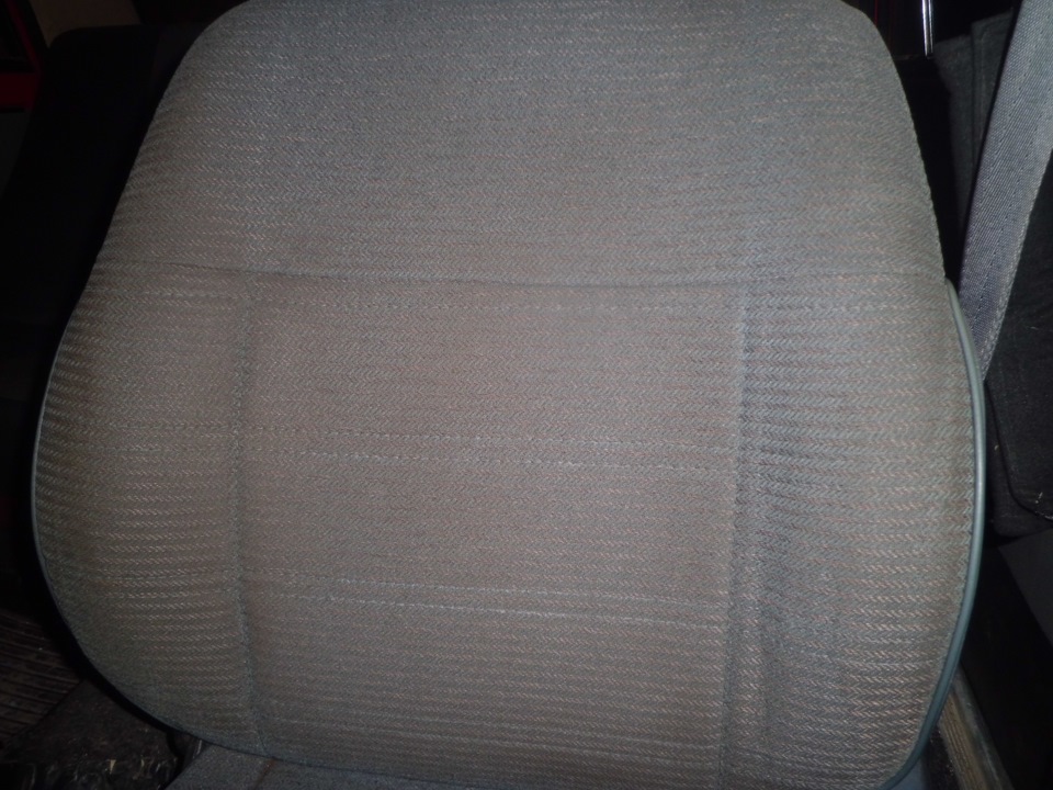 Новогодний подарок : сиденья от Nissan Sunny (купе) 5