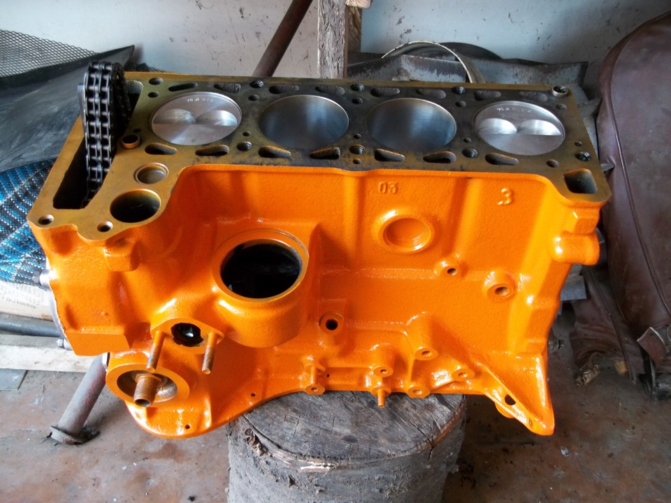 Підкапотний простір 4