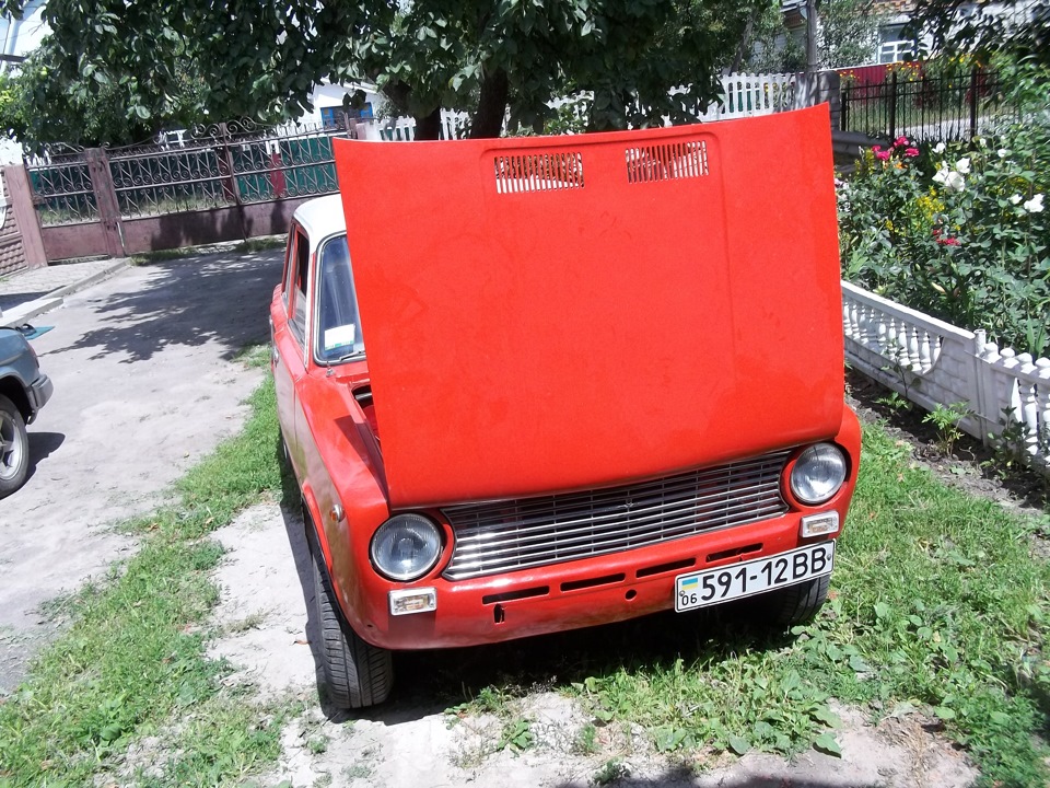 Упору на капот 4