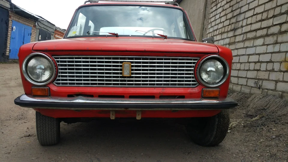 Покупка червоної кулі)