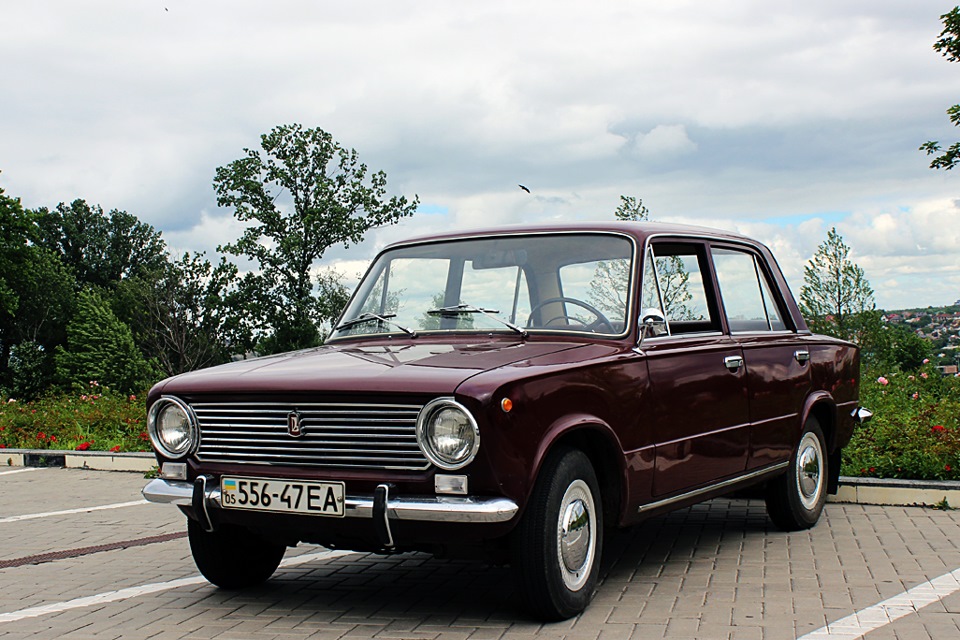 Автовиставка. 2
