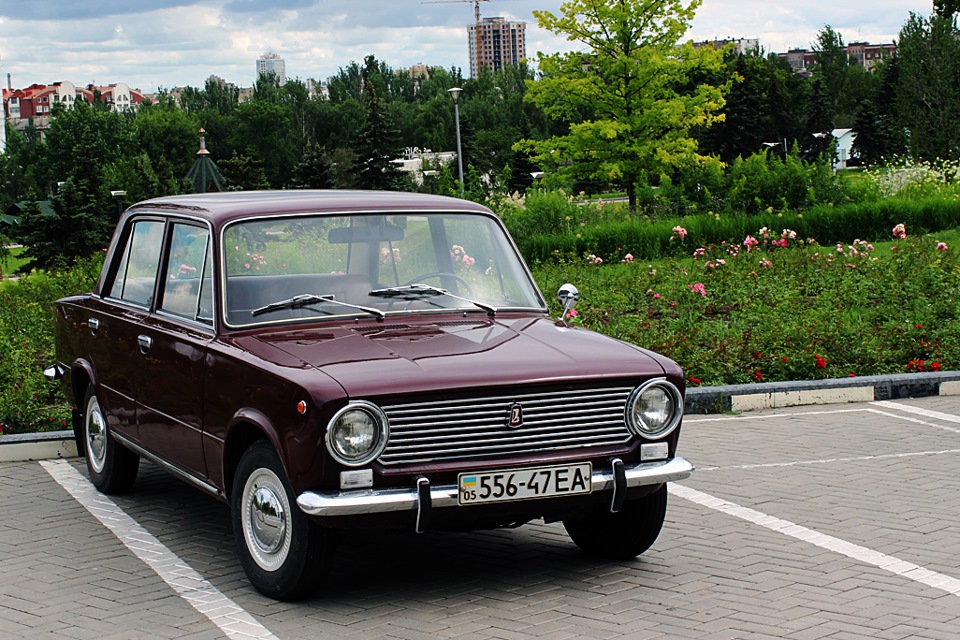 Автовиставка. 5