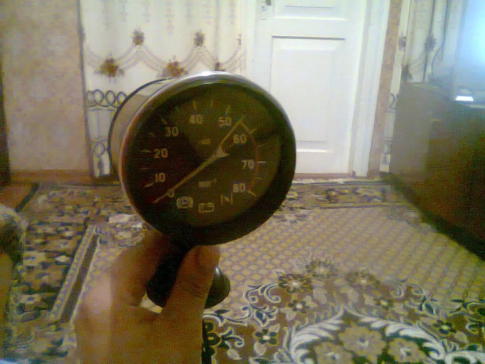 тахометр 2