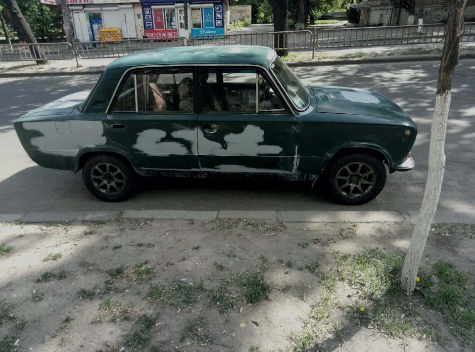 Пофарбувалися) } 3