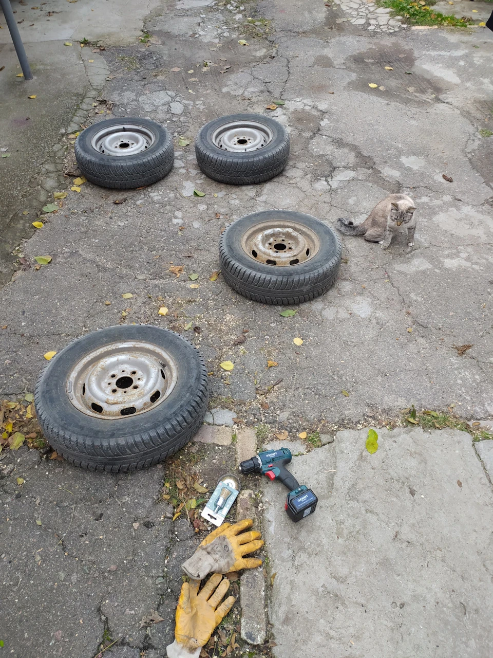 Підготовка коліс та перевзуття на зиму.
