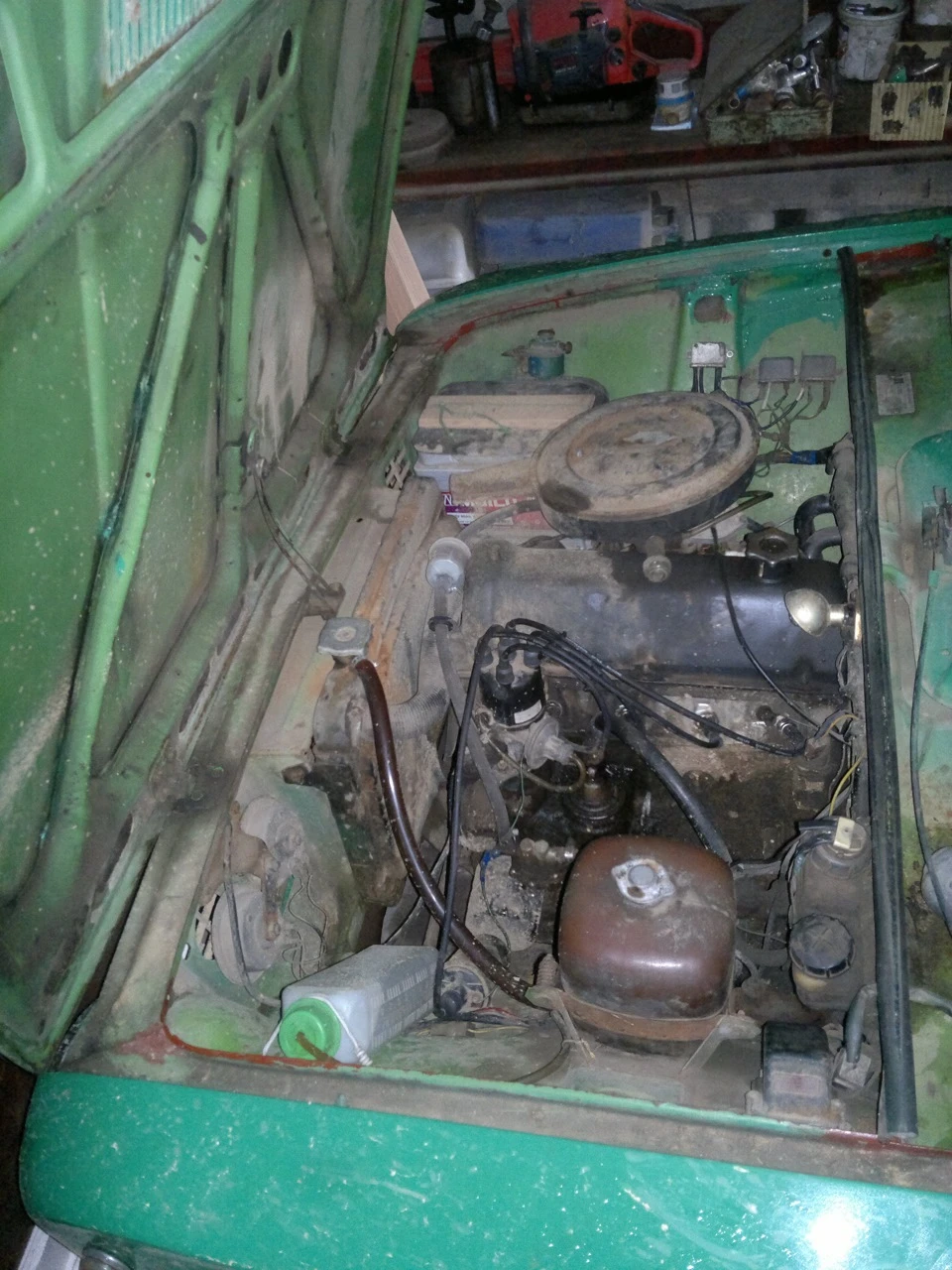 куплю моторчик 2106, можливий і 16кл ... від пріоріка або 12шки, але розумної цінні