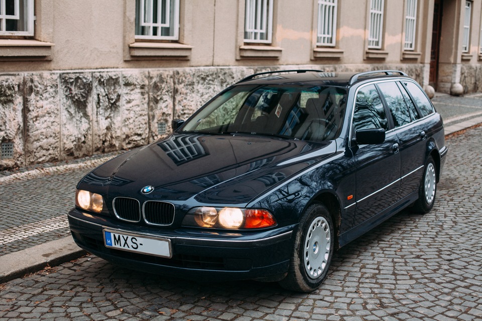 BMW 525 tds 4