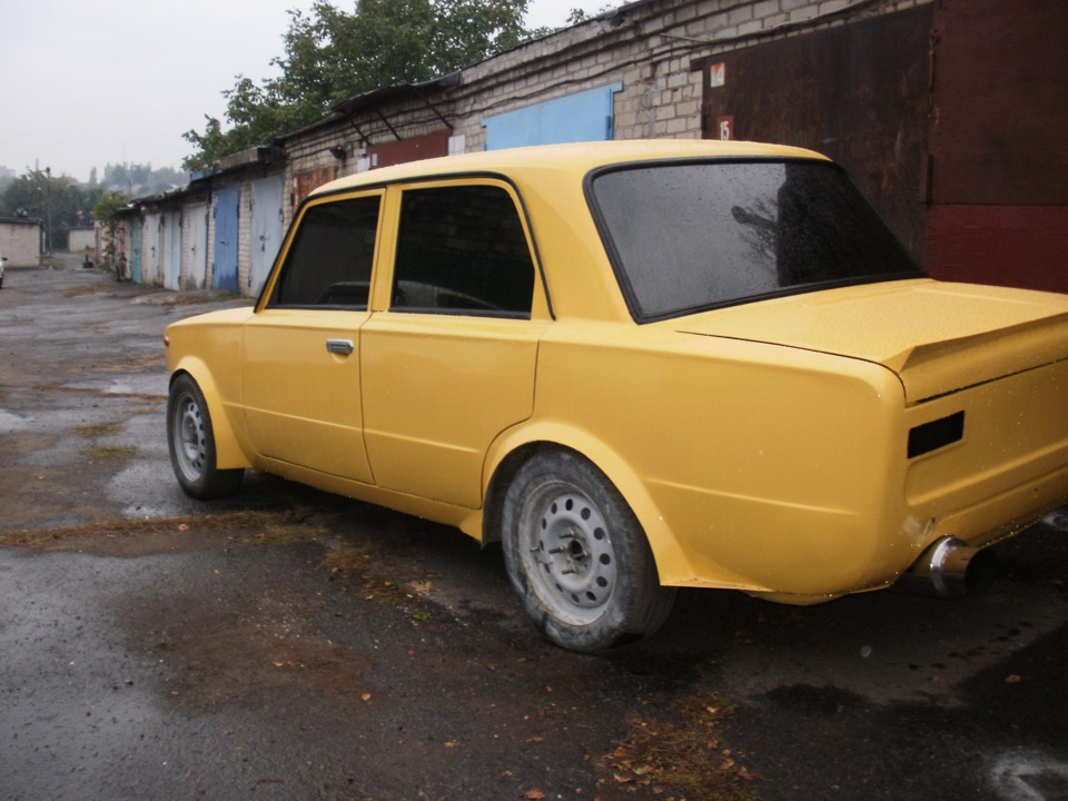 РУХ Є! 3