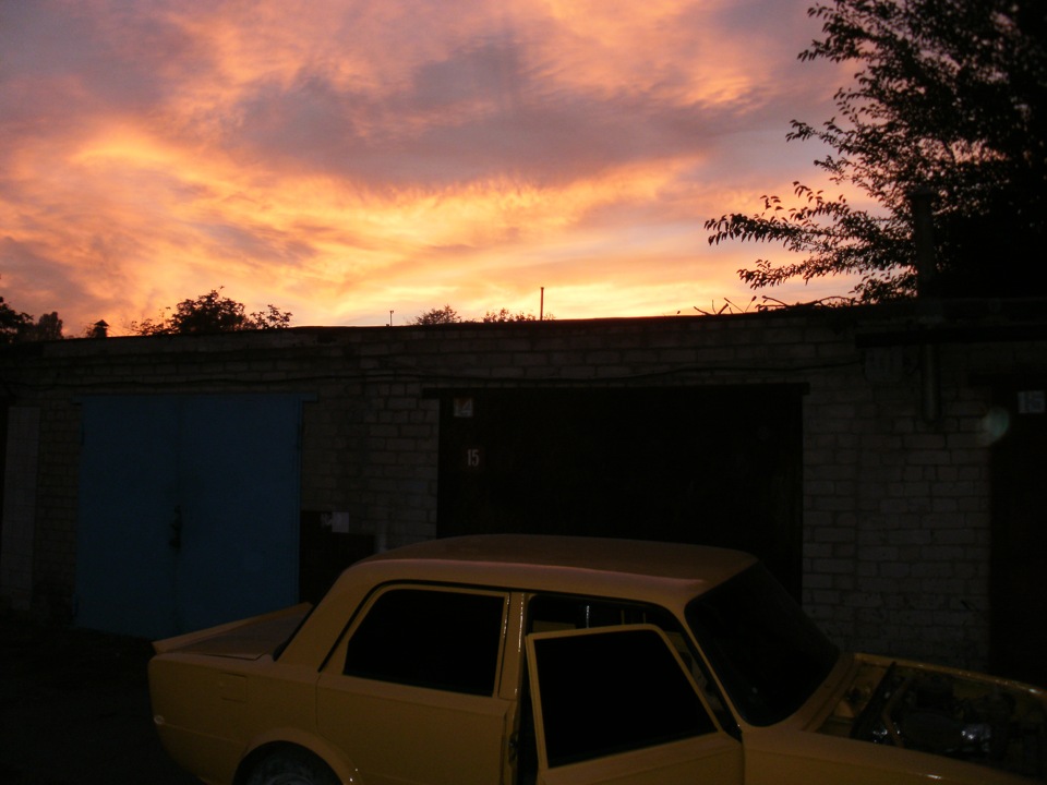 РУХ Є! 1