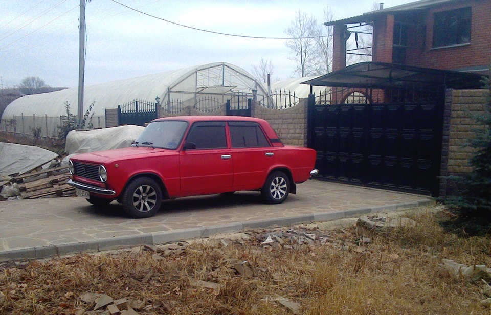 Гума, перший сніг 1