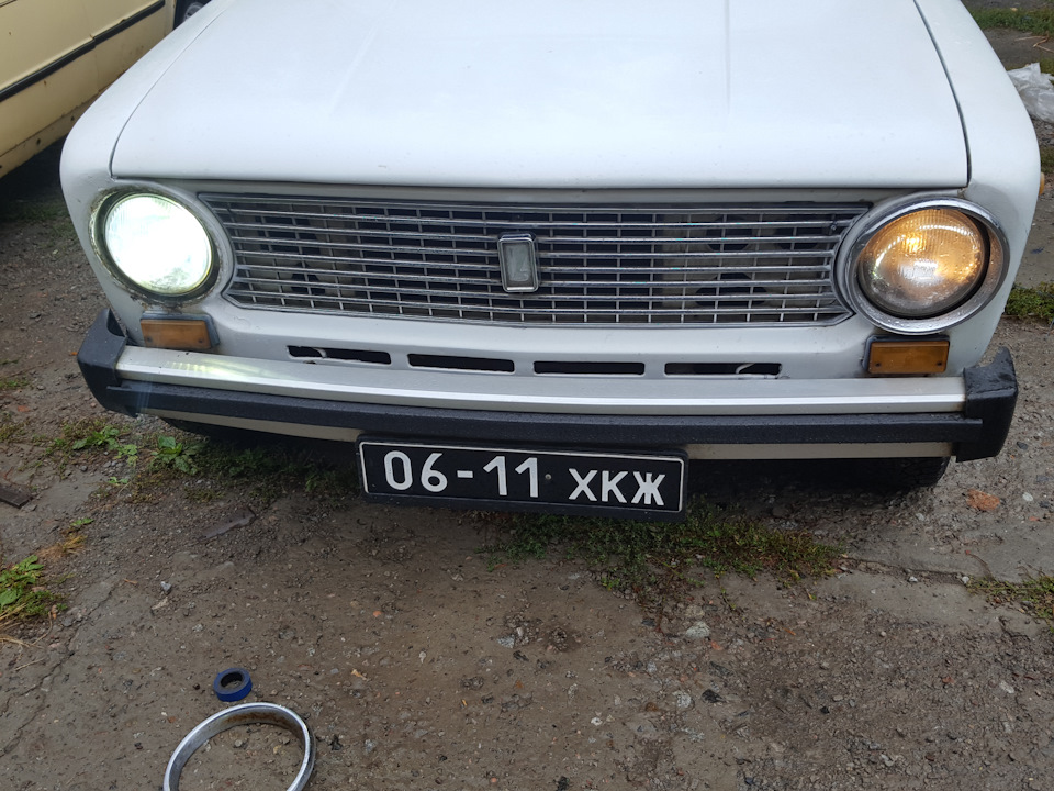 LED-лампи в Службову 3