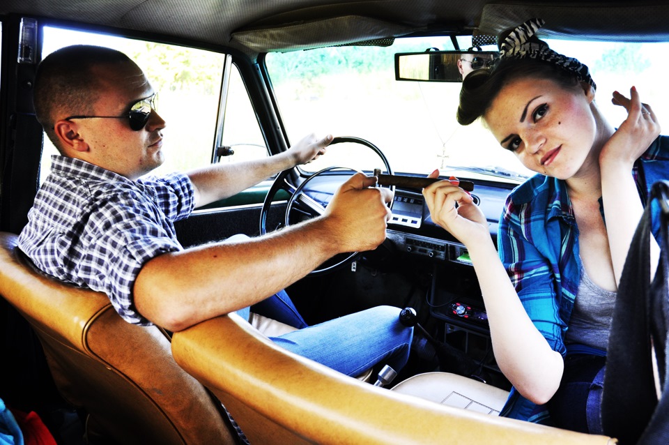 Pin UP_) 4