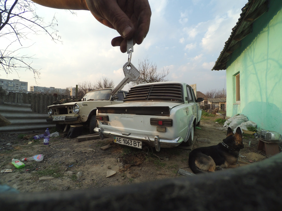 Нове місце для заднього номерного знака 1