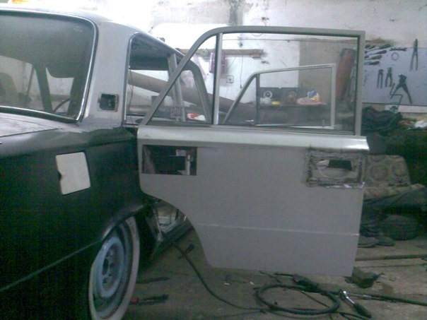Двері Rolls-Royce 2