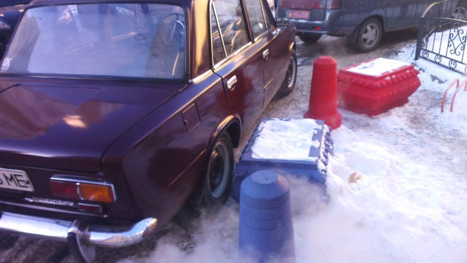 Двері та тумба. 3