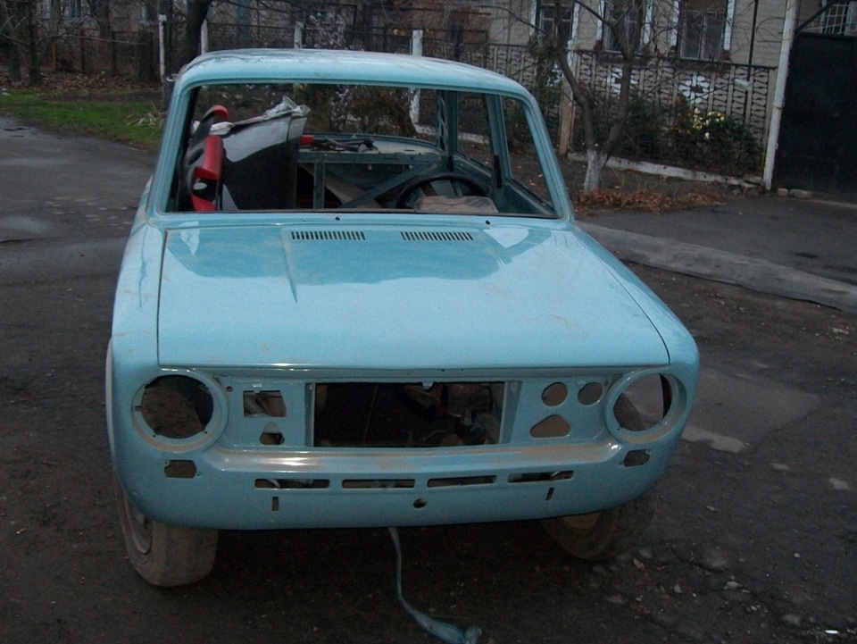 Вот нашол фотки с процесса сборки)) 1