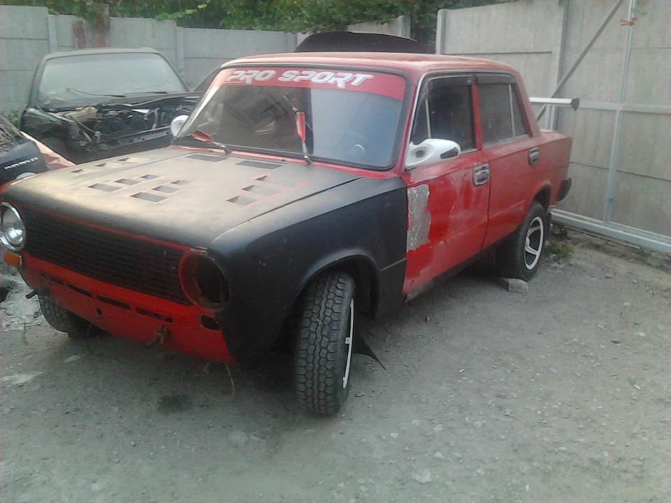 Продовжуємо виділяти авто 4