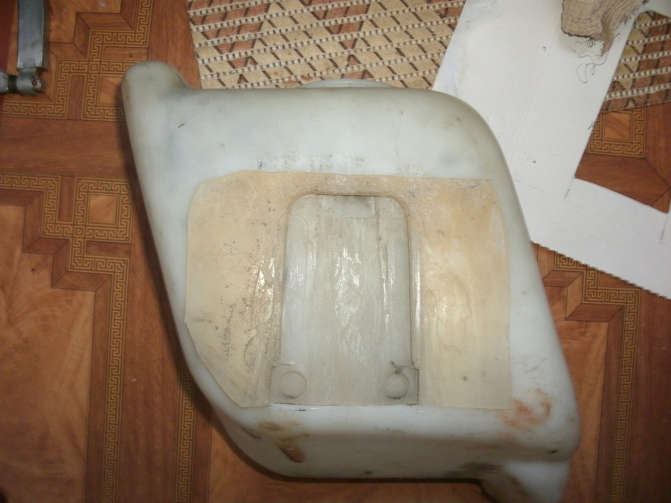 бачок омивача від іномарки до ВАЗу 1