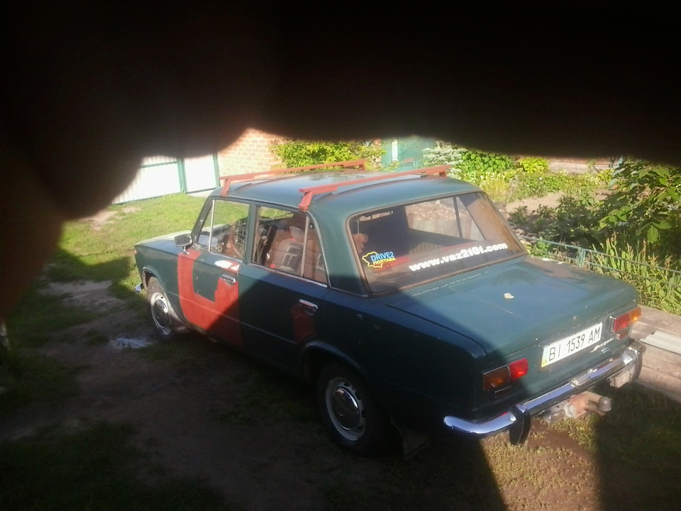 Помився, приміряв ковпаки. 2