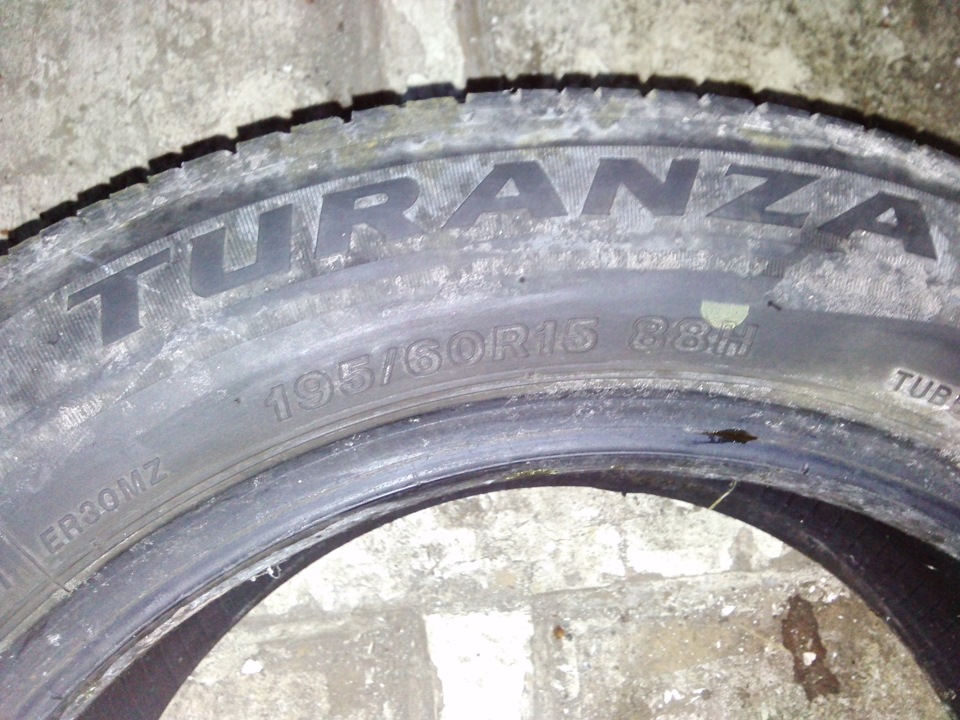 Продам шини Bridgestone Turanza r15 2