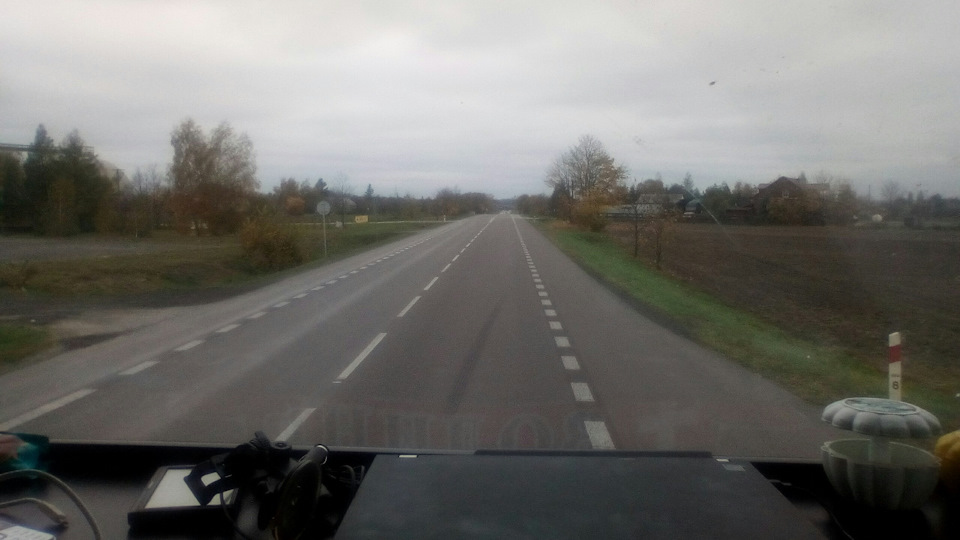 Поки що в Польщі робота йде 5