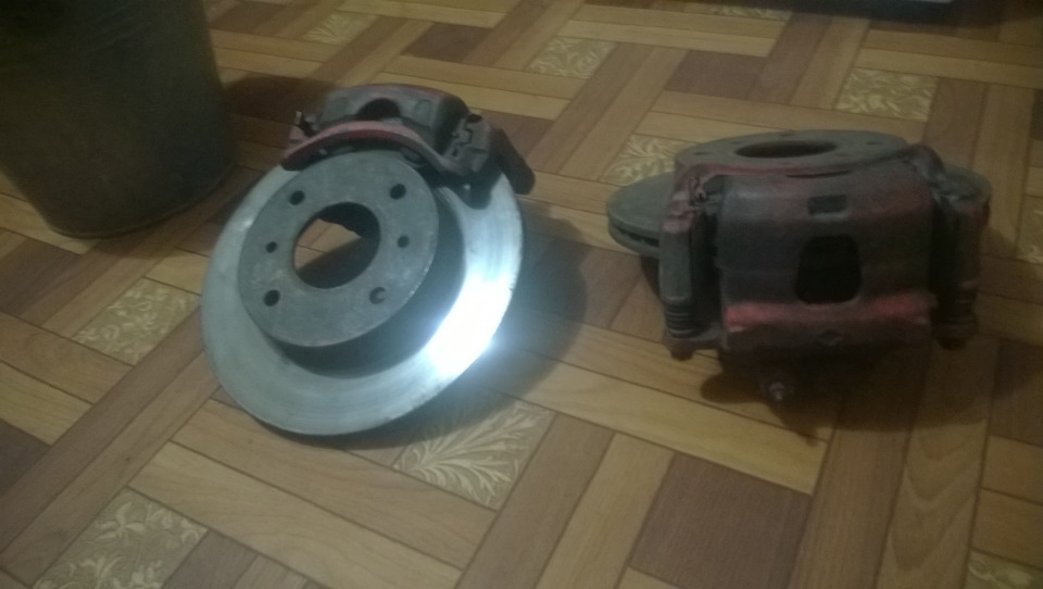 Передні гальма Nissan Skyline r33 Частина №1 4