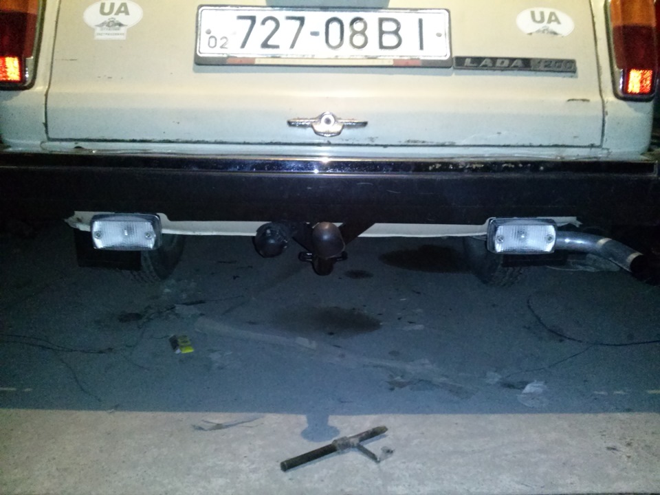 Встановив ліхтарі заднього ходу 3