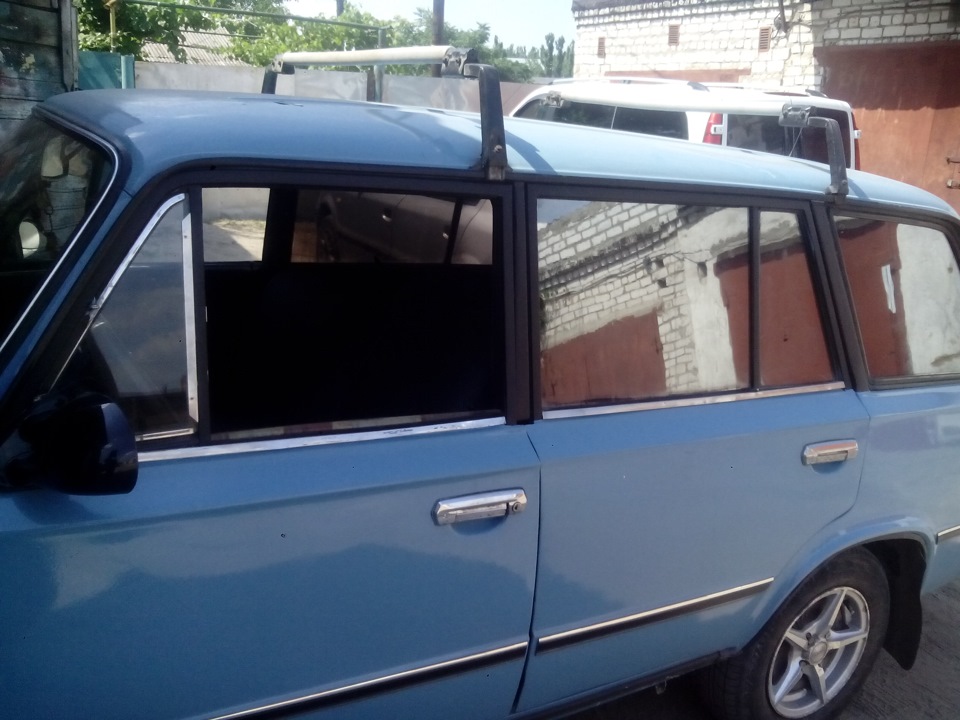 Стійки в чорний 5
