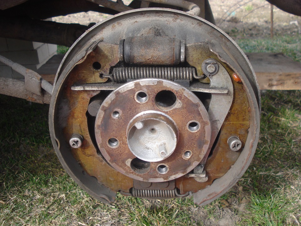 Легкий ремонт ходової частини 1. (розбирання, зняття старих деталей). 5