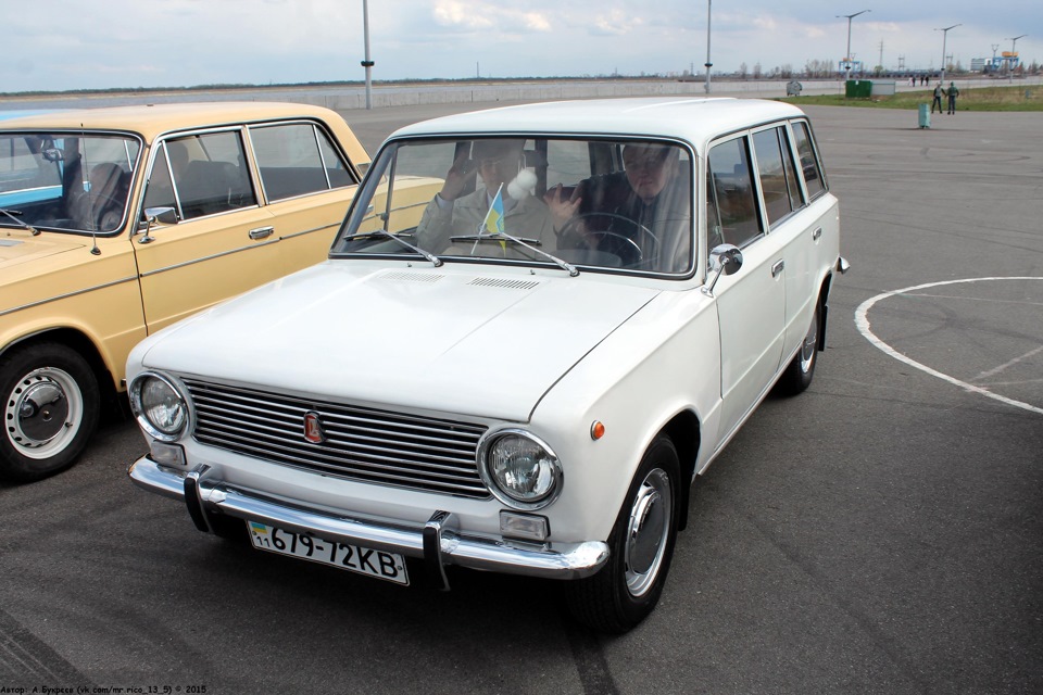 Відкриття сезону Retro Cars Kyiv 18.04.2015 1
