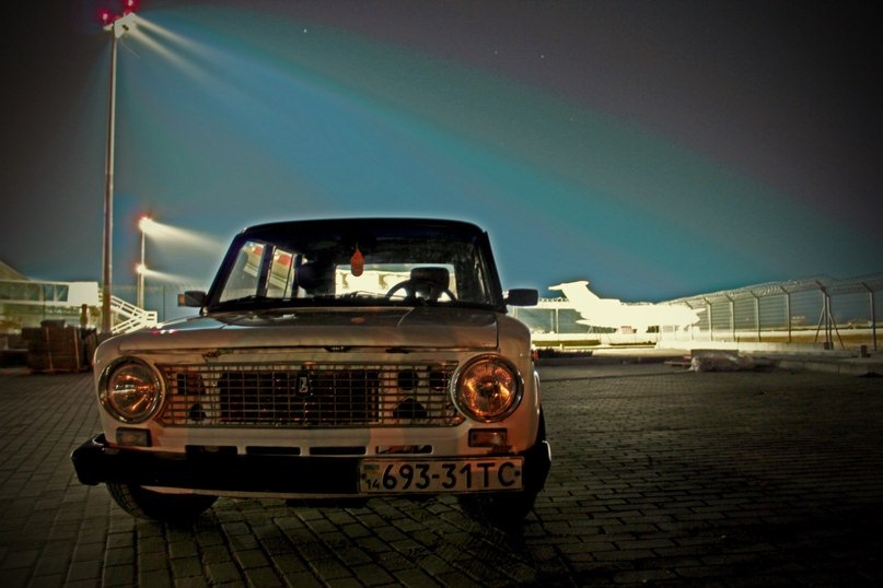 відкопав старі фото. 1