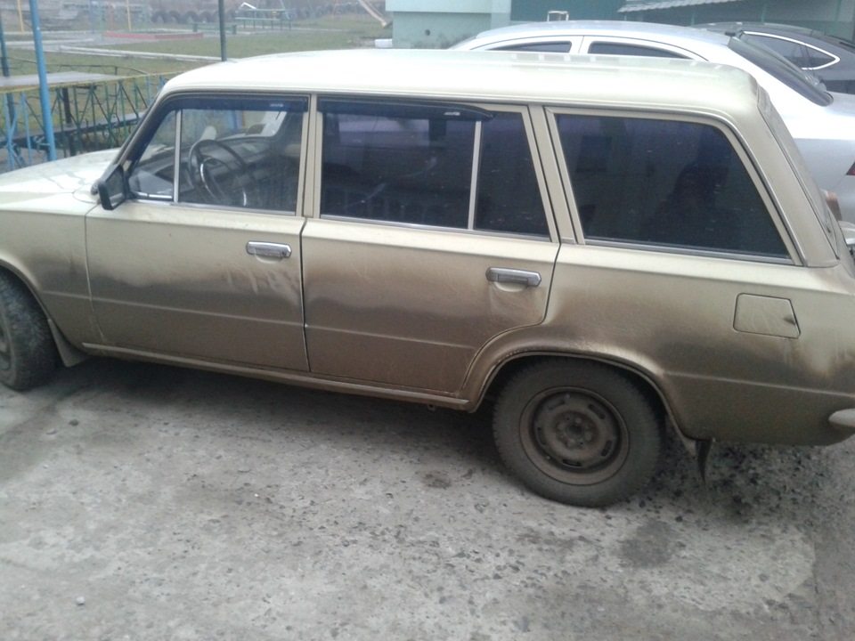 Батька відвозив до Нової Ушиці автобусом до Вінниці. 1