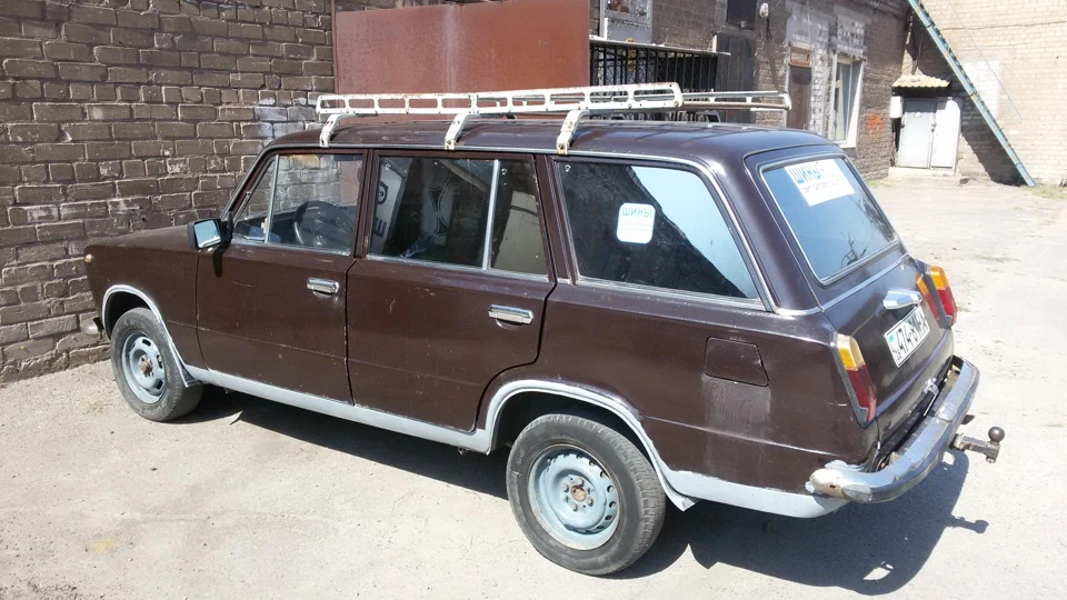 Багажник поставив, сидіння викинув