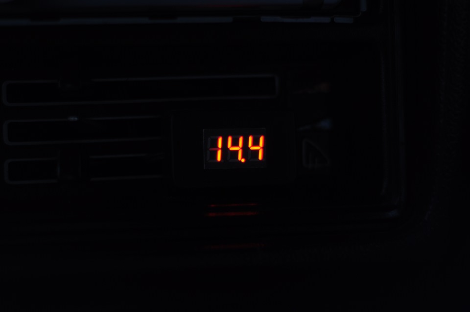 Генератор від Пріори 120а 1