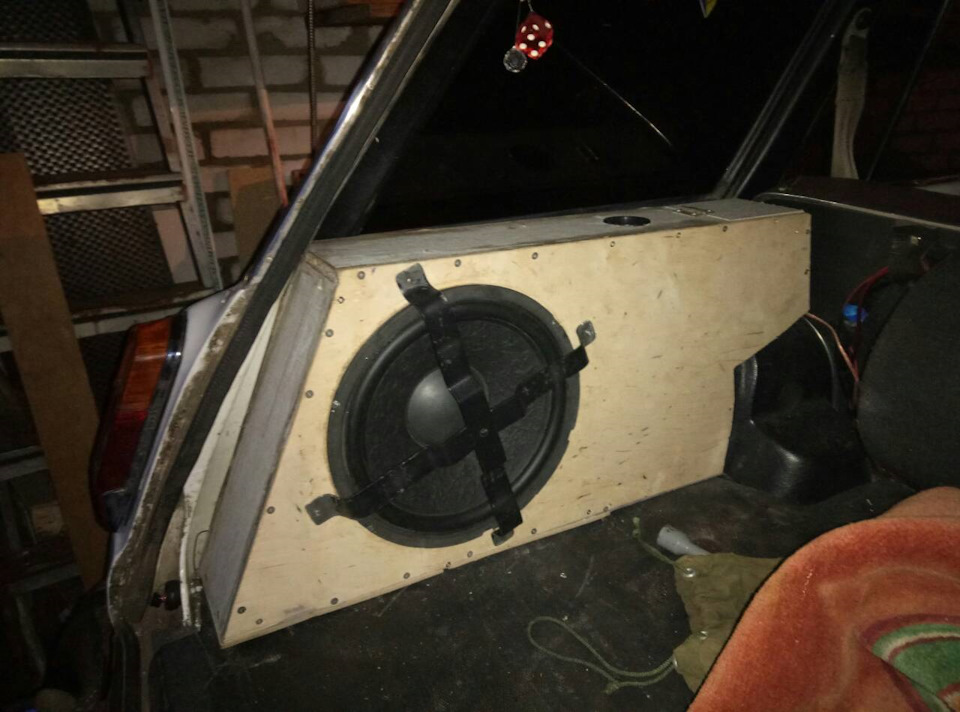 Наполовину готовий Сабвуфер. 5