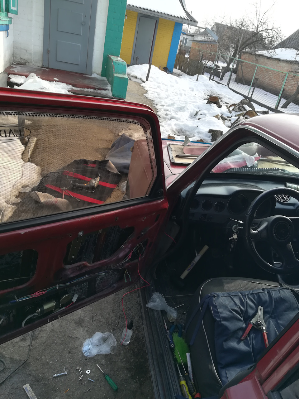 Установка електроскло підйомників ваз 2107 форвард зі склом від ваз 2107 5